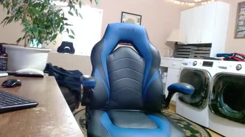 Jim online show from December 2024 10:47:01 PM