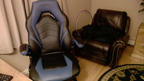 Jim online show from February 2025 10:20:02 AM