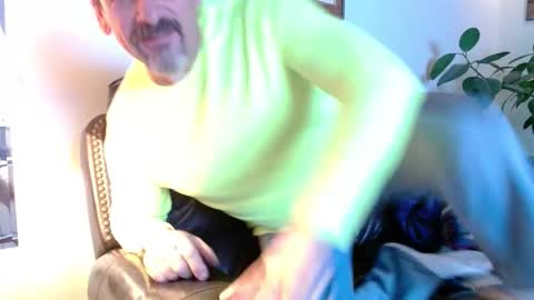 Jim online show from November 2025 10:53:02 PM