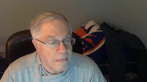 islesman22 online show from January 2025 11:40:01 PM