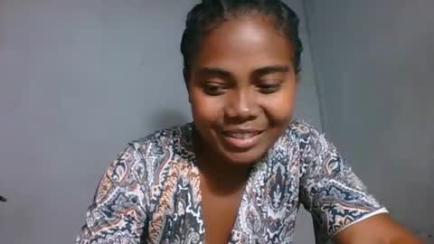 ismayrah online show from April 2026 02:00:01 PM