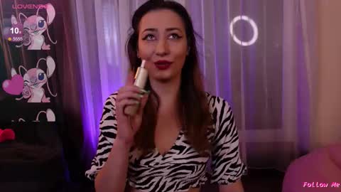 IsoldeBliss online show from October 2025 07:23:01 PM