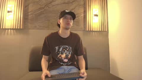 Snapshot of israel_gray chatting on October 2025 12:14:02 PM Israel online show from October 2025 12:14:02 PM