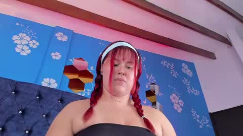 Snapshot of issa_clark1 chatting on July 2026 10:53:02 PM Issa online show from July 2026 10:53:02 PM
