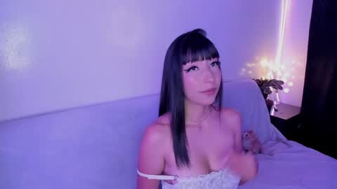 Snapshot of issaandneron_ chatting on May 2026 05:20:01 PM Issa and Neron online show from May 2026 05:20:01 PM