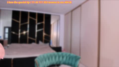Snapshot of issabellaa chatting on March 2026 06:16:02 AM Issy online show from March 2026 06:16:02 AM