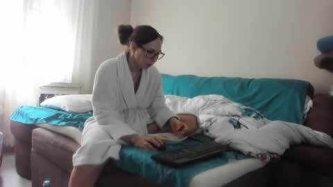 Snapshot of issabelle_69 chatting on March 2025 06:29:01 AM Issabelle online show from March 2025 06:29:01 AM