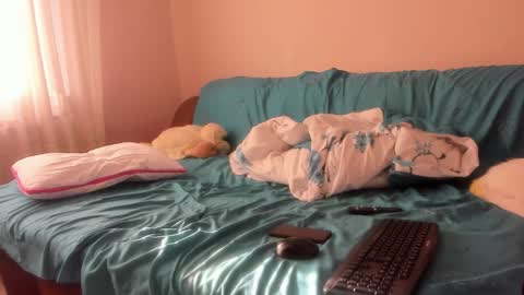 Snapshot of issabelle_69 chatting on November 2025 06:37:02 AM Issabelle online show from November 2025 06:37:02 AM