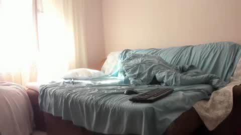 Snapshot of issabelle_69 chatting on June 2026 05:23:01 AM Issabelle online show from June 2026 05:23:01 AM