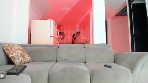 Isabella  online show from November 2025 07:04:02 PM