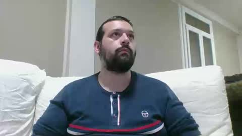 italianbigboy932 online show from April 2026 10:29:01 PM