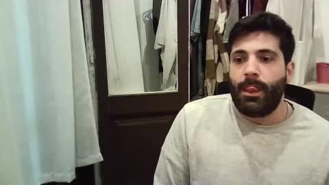 italianboybcn online show from November 2025 07:57:01 AM