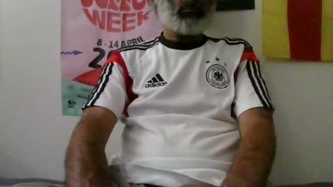 Snapshot of italianhotdesire chatting on August 2026 12:41:02 PM Horny Viking online show from August 2026 12:41:02 PM