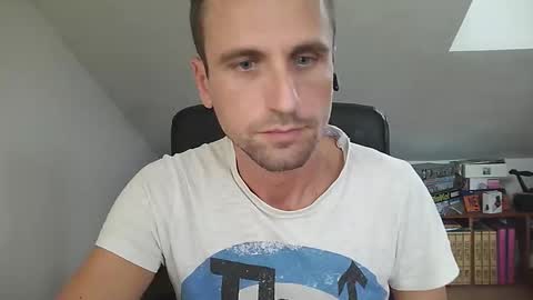 Snapshot of italiano116116 chatting on October 2025 08:37:01 AM italiano116116 online show from October 2025 08:37:01 AM