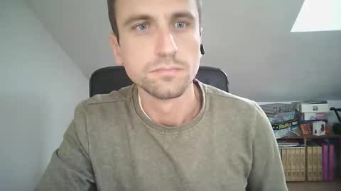 Snapshot of italiano116116 chatting on October 2025 09:21:02 AM italiano116116 online show from October 2025 09:21:02 AM