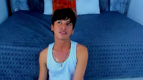 ithan_kingtwin online show from June 2026 08:30:02 PM