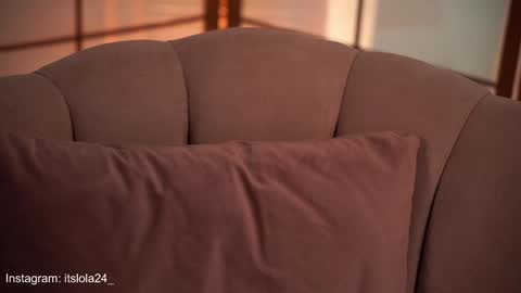   online show from January 2025 12:35:02 AM