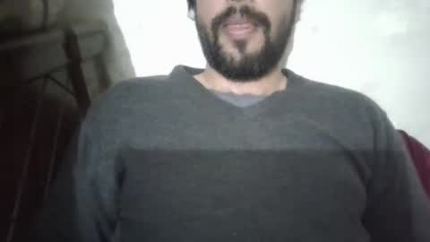 Snapshot of its_me_2323 chatting on January 2025 09:13:02 AM its_me_2323 online show from January 2025 09:13:02 AM
