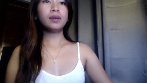 Candy online show from February 2025 06:46:01 PM