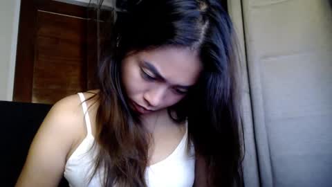 Candy online show from February 2025 06:37:02 PM