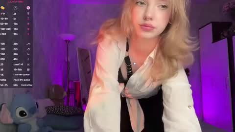 Snapshot of itsevedarkside_ chatting on June 2026 06:02:01 AM Eva online show from June 2026 06:02:01 AM