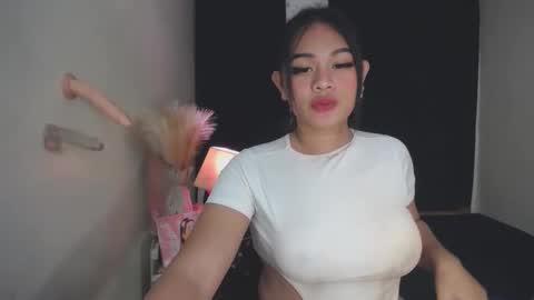 Snapshot of itsme_jazzy chatting on November 2025 04:27:02 PM JAZ online show from November 2025 04:27:02 PM