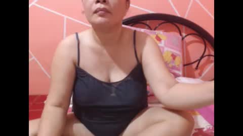 Snapshot of itsme_kitty chatting on January 2025 11:03:02 AM Kitty online show from January 2025 11:03:02 AM