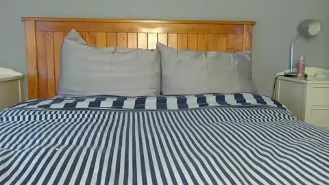 Snapshot of itsmejade_x chatting on October 2025 10:47:02 AM Jade online show from October 2025 10:47:02 AM