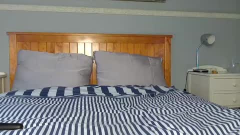 Snapshot of itsmejade_x chatting on October 2025 12:12:02 PM Jade online show from October 2025 12:12:02 PM