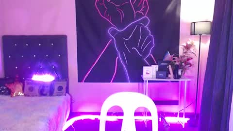 Siana online show from March 2025 08:19:02 AM