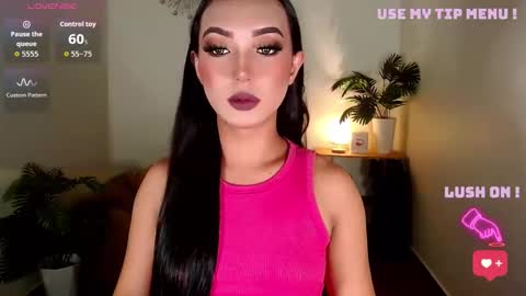 Snapshot of itsmesofiaa69 chatting on May 2026 09:14:01 AM Sofia online show from May 2026 09:14:01 AM
