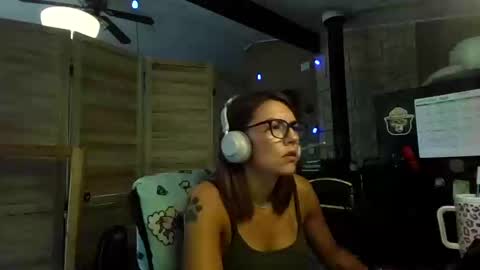 Snapshot of itsmesophie_x chatting on September 2025 03:57:01 PM ItsMeSophie X online show from September 2025 03:57:01 PM