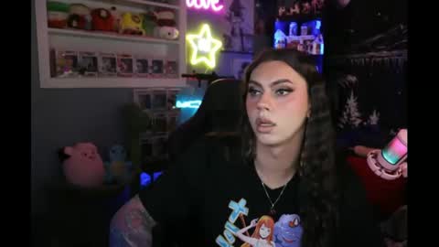 Snapshot of itsnickibabyy chatting on February 2025 03:42:01 AM Nicki Foxx online show from February 2025 03:42:01 AM