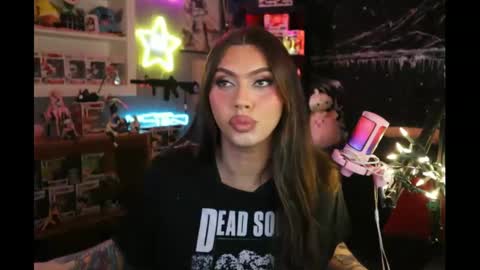 Snapshot of itsnickibabyy chatting on February 2025 01:11:01 AM Nicki Foxx online show from February 2025 01:11:01 AM