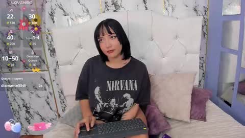 Itsuki N online show from September 2025 04:28:01 PM