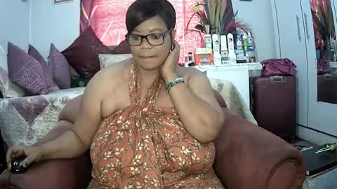 itumeleng74 online show from December 2024 08:37:02 AM