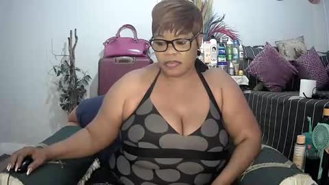 itumeleng74 online show from January 2025 11:13:02 AM