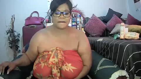 itumeleng74 online show from January 2025 02:14:01 PM