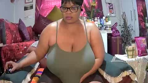 Snapshot of itumeleng74 chatting on September 2025 08:41:02 AM itumeleng74 online show from September 2025 08:41:02 AM