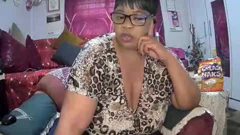 Snapshot of itumeleng74 chatting on October 2025 05:12:01 PM itumeleng74 online show from October 2025 05:12:01 PM