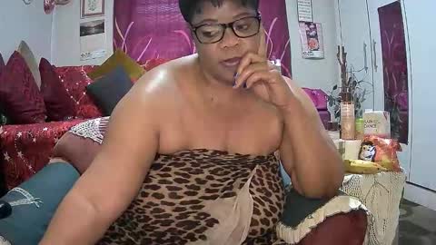 Snapshot of itumeleng74 chatting on October 2025 04:35:01 AM itumeleng74 online show from October 2025 04:35:01 AM