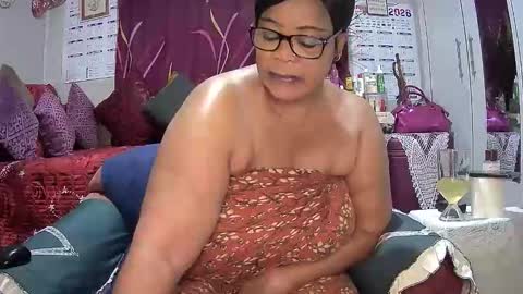 itumeleng74 online show from March 2026 07:58:01 PM