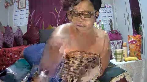 itumeleng74 online show from June 2026 05:36:02 PM