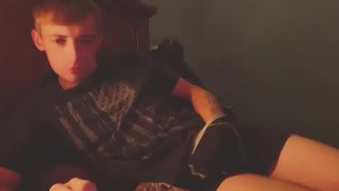 itzd123 online show from April 2026 07:58:02 PM