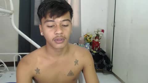 Jhonfred online show from April 2026 02:33:02 AM