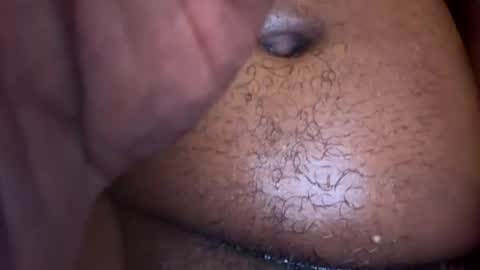 iuse2fingers2stroke online show from July 2026 11:18:02 PM
