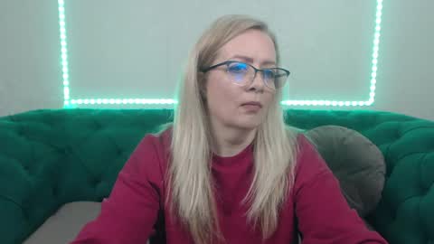 ivanacharm online show from April 2026 03:15:01 AM