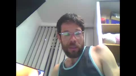 Snapshot of ivanchelon chatting on May 2026 06:40:01 AM Vanchi online show from May 2026 06:40:01 AM