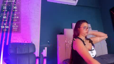 Snapshot of ivanna_wesley chatting on May 2026 04:31:01 AM Ivanna online show from May 2026 04:31:01 AM