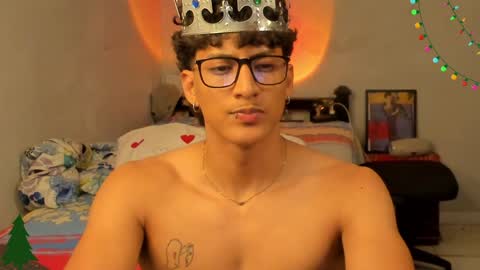 Ivano online show from December 2024 07:24:01 AM